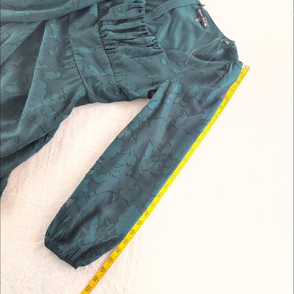 Crystal Doll NWT Babydoll Sheer Paisley Burnout Fit & Flare Dress Women's Large - Picture 9 of 9